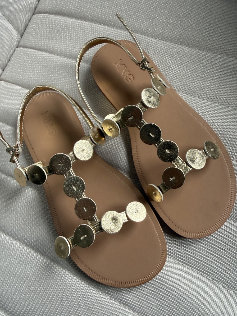*NEW* MANGO Girls METALLIC STRAPS SANDALS size 35 (3.5)